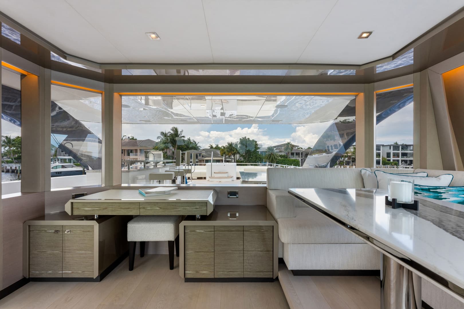 2023 Ocean Alexander 27R - Image 45