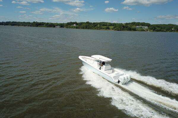 2022 Invincible 39 Open Fisherman