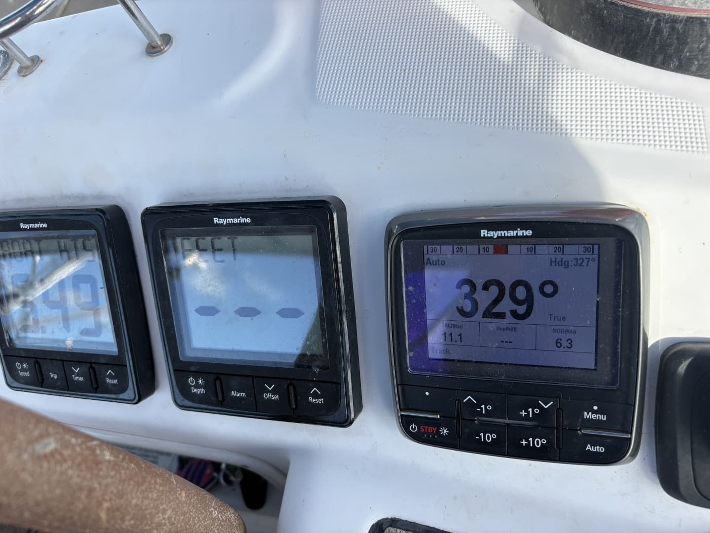 2010 Beneteau — - Image 30