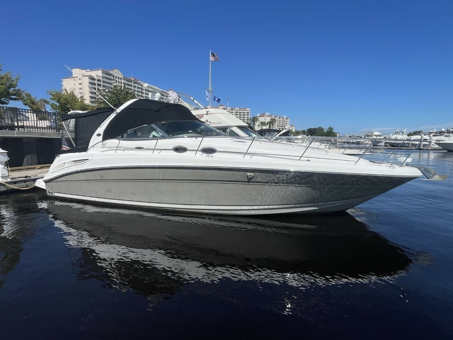 2006 Sea Ray 360 Sundancer - Image 6