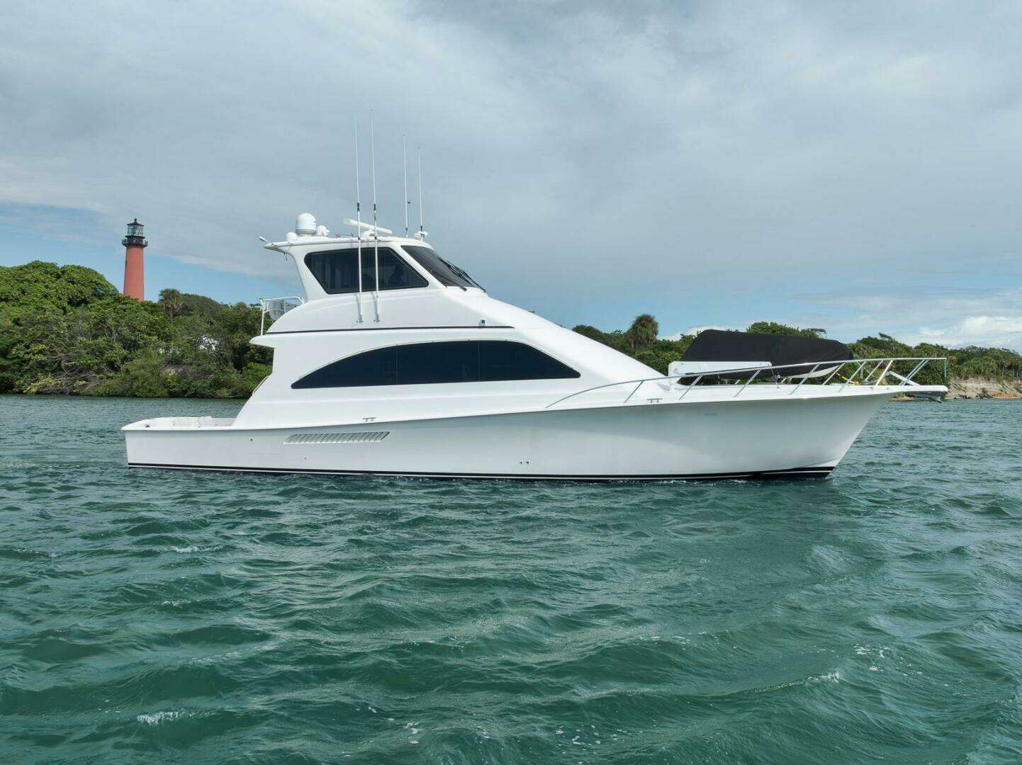 2004 Ocean Yachts 57 Enclosed Bridge Convertible - Image 35