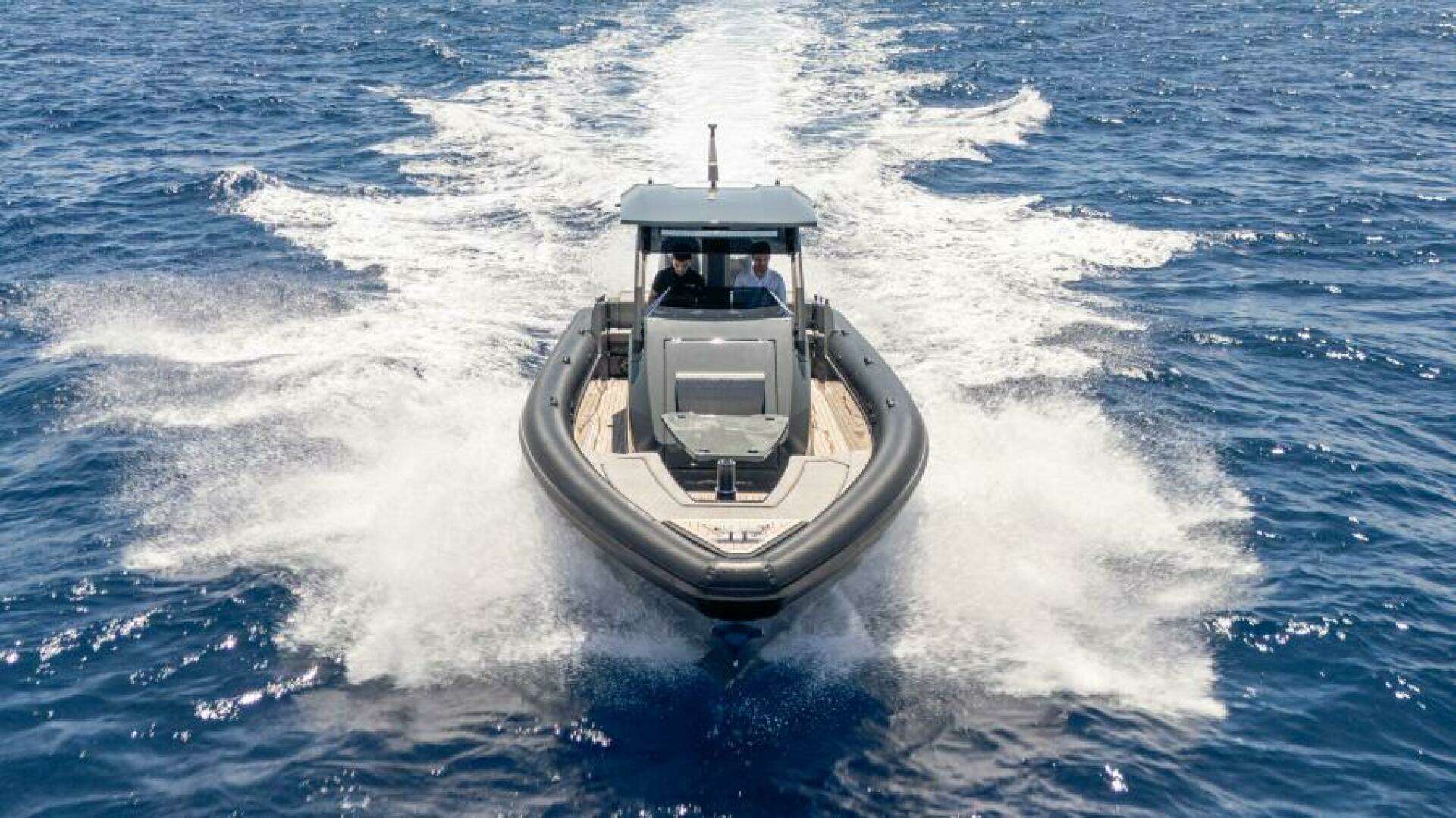 2025 Skipper 38 Sunbed - Image 4