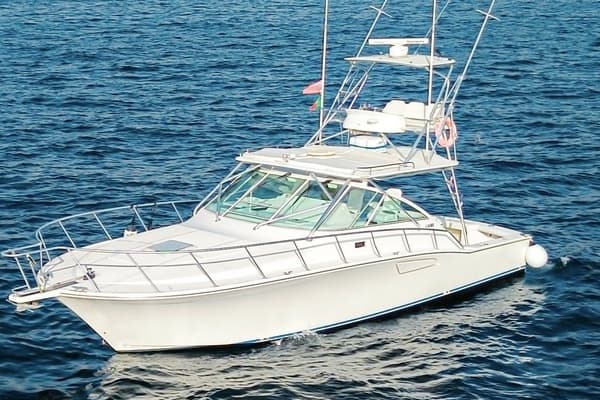 2005 Cabo 40 Hardtop Express - Image 1
