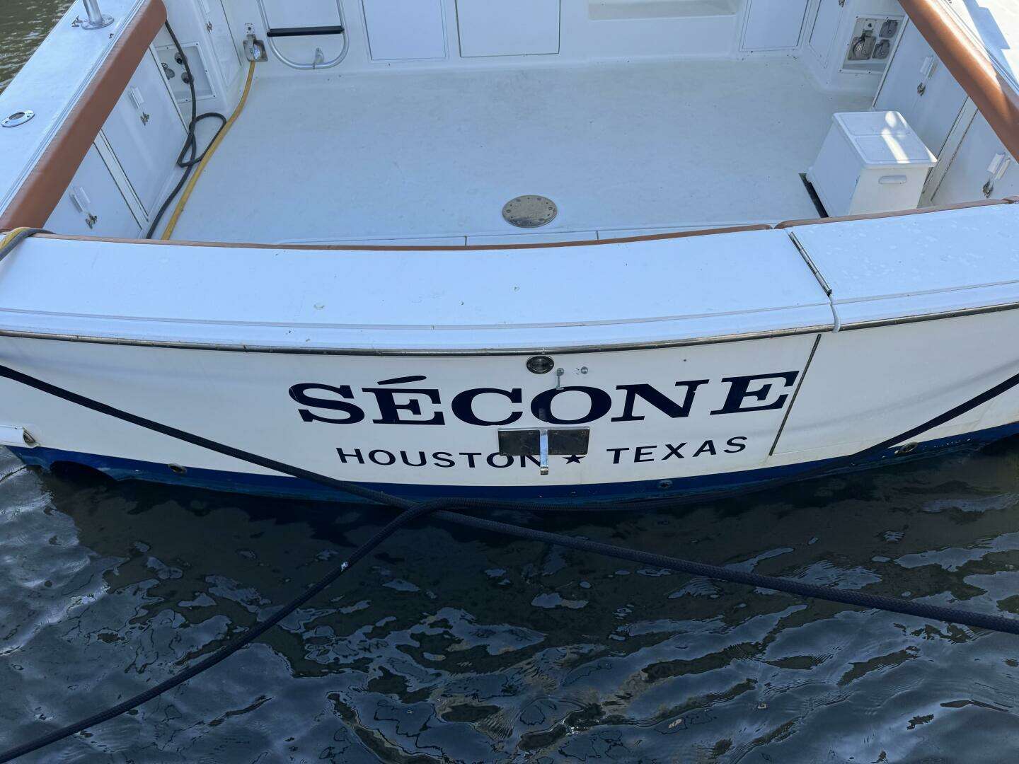 1995 Viking 58 Convertible - Image 93