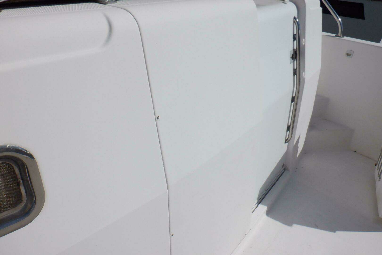 2002 Mainship 430 Trawler - Image 8