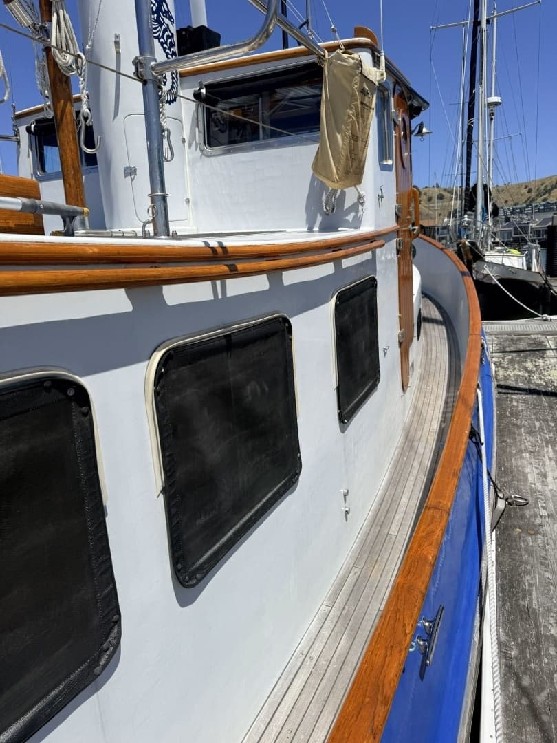 1987 Lord Nelson Victory Tug - Image 13