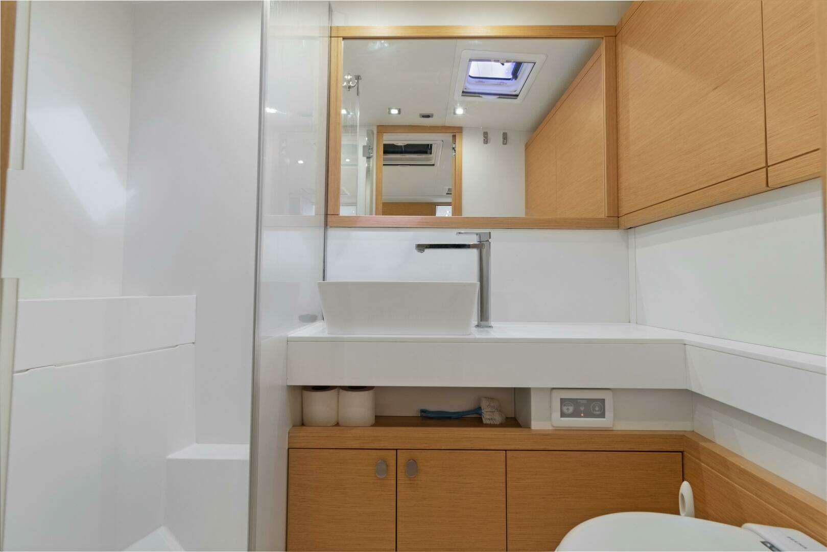 2017 Grand Soleil 52 LC - Image 55