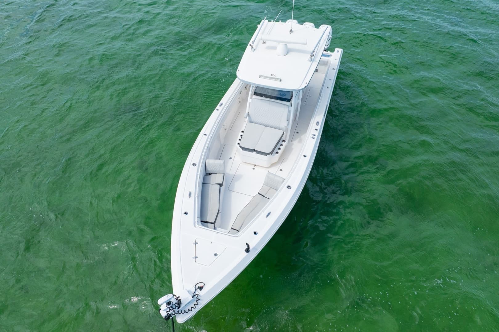 2021 Fountain 38 Center Console - Image 4
