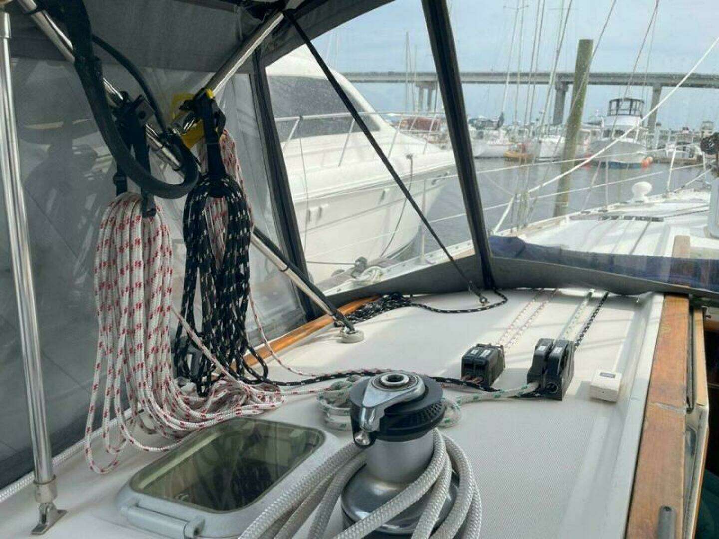 1998 Jeanneau 45.2 - Image 31