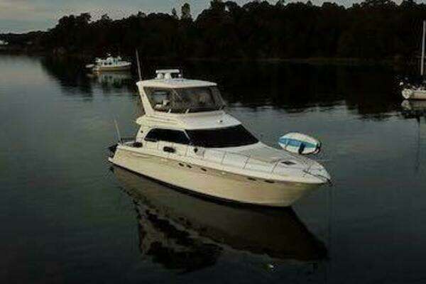 1999 Sea Ray 480 Sedan Bridge