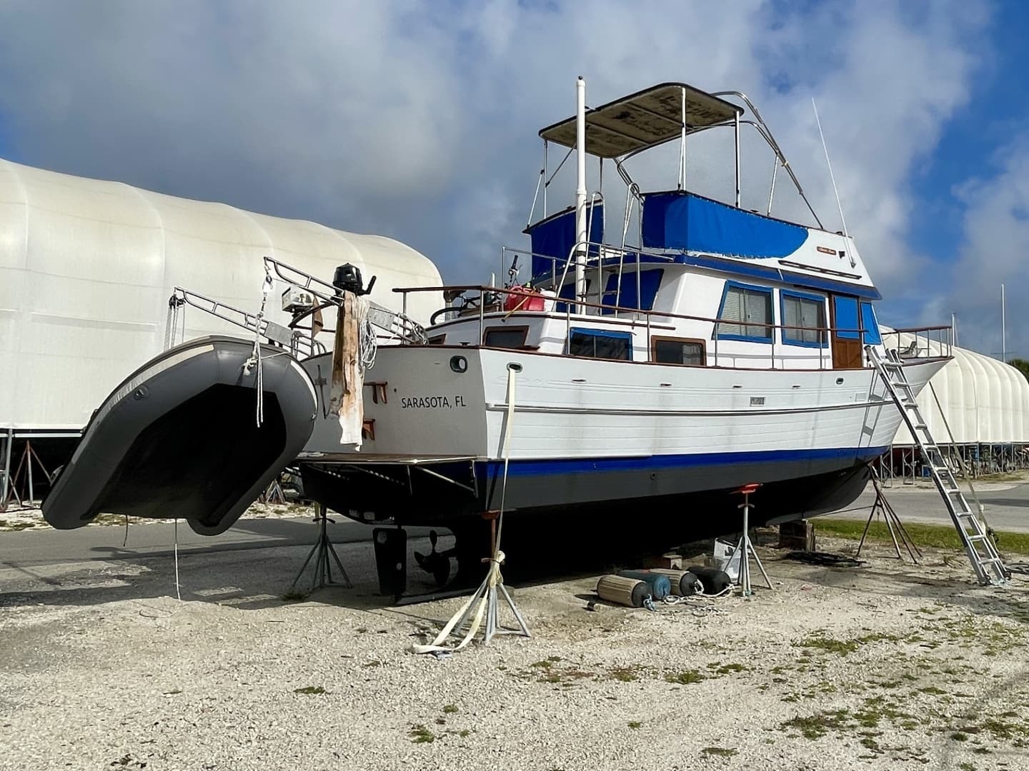 1981 Albin 36 Double Cabin - Image 6