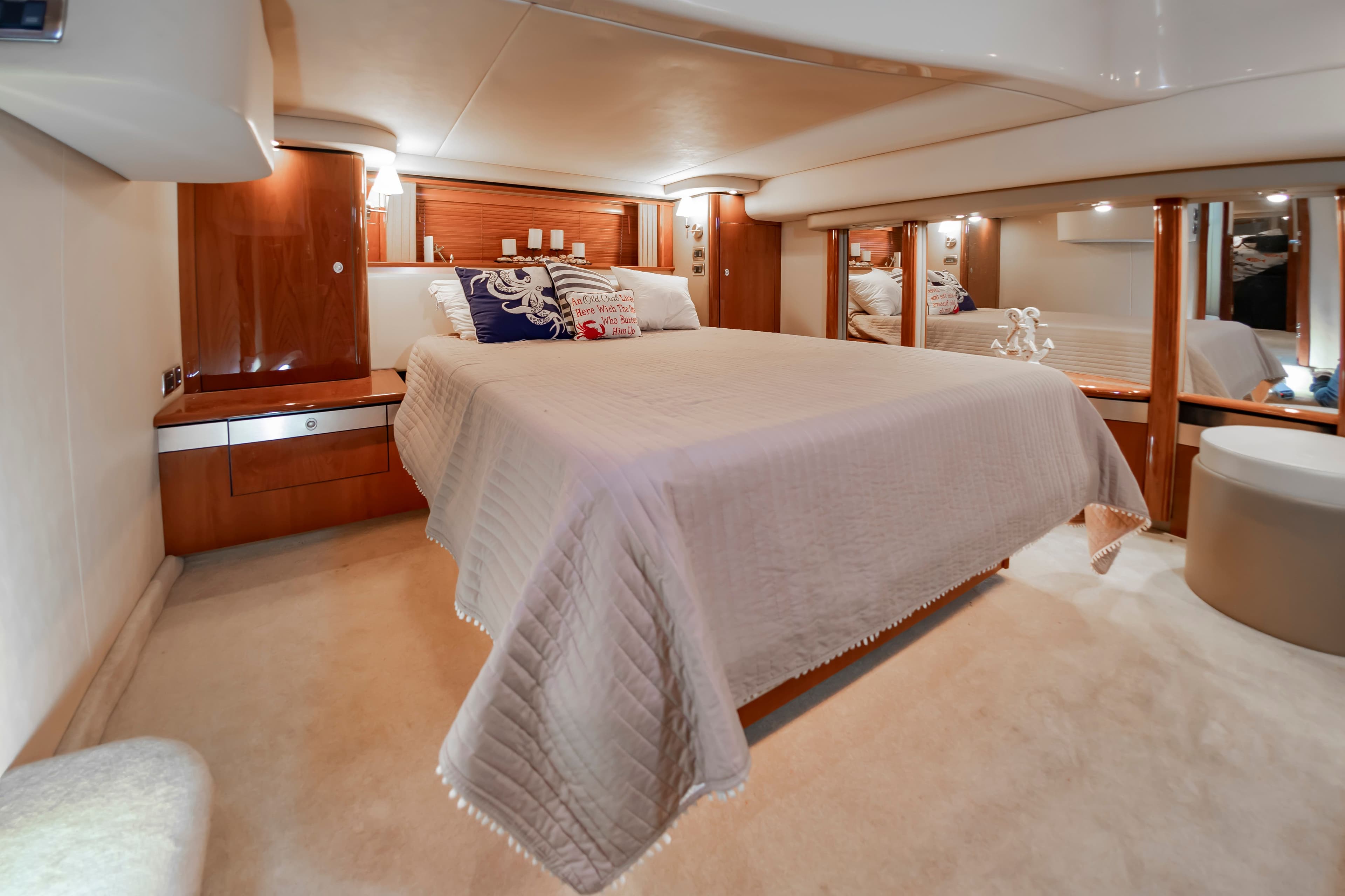 2007 Sea Ray 58 Sedan Bridge - 35