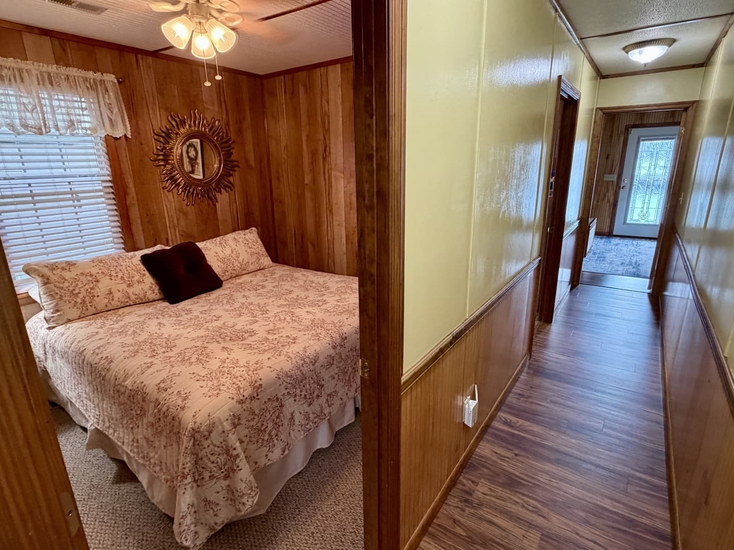 2002 Custom 20 x 53 Floating Cabin - Approx 999/sqft - Image 53
