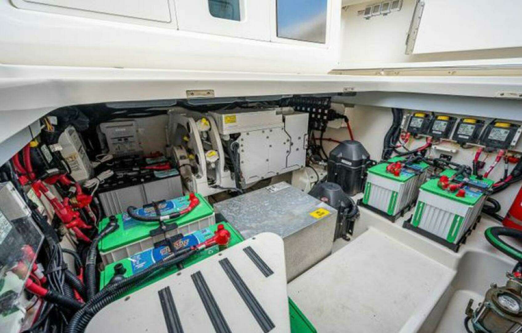 2020 Boston Whaler Outrage - Image 22
