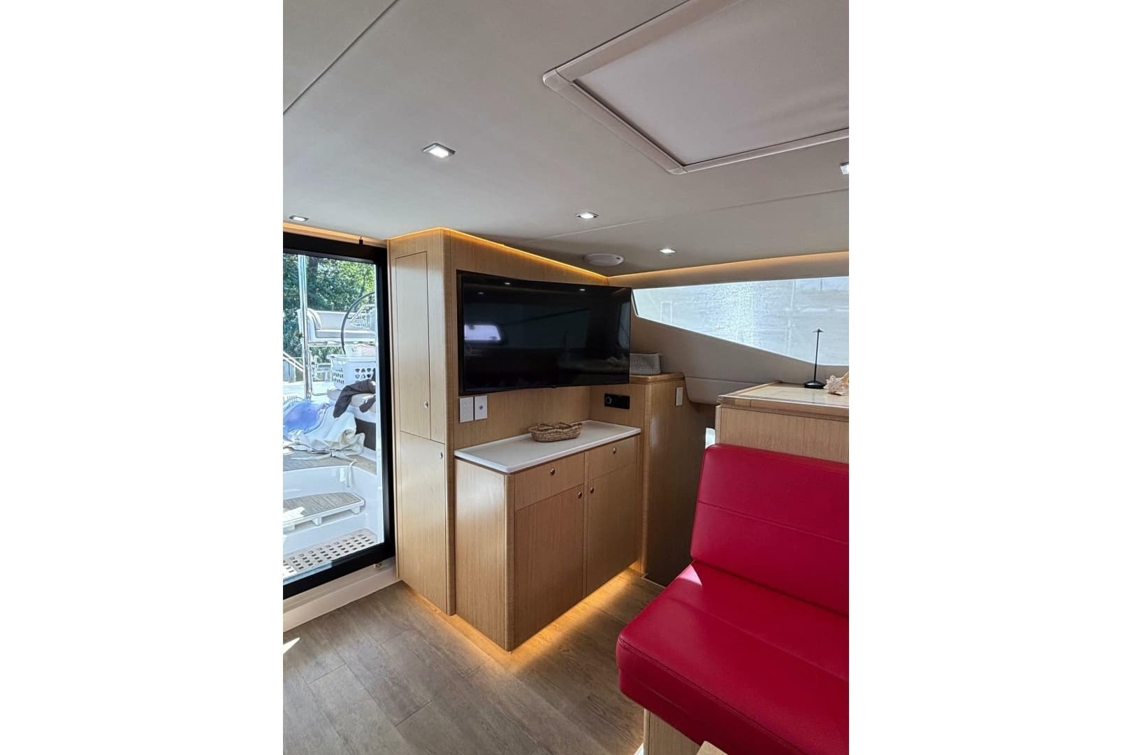 2022 Seawind 1600 - Image 4