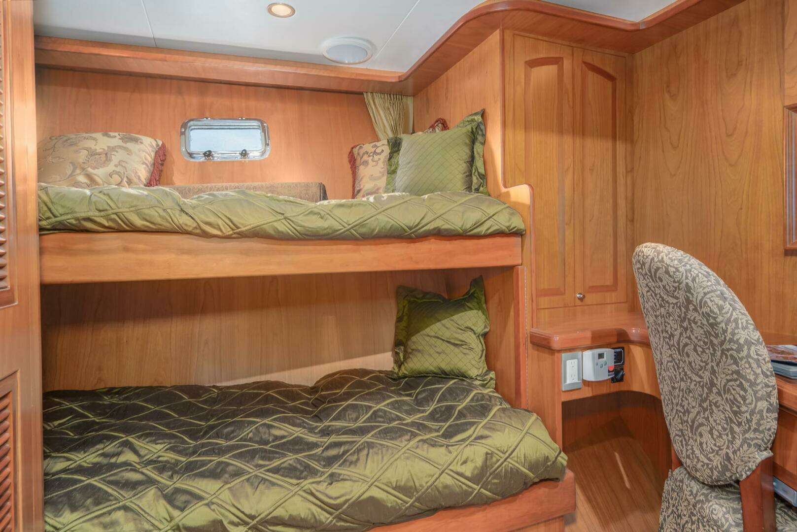 2005 President Skylounge - Image 7