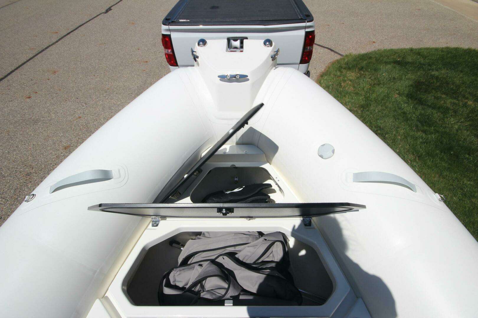 2025 Zodiac Medline 5.8 NEO - Image 28