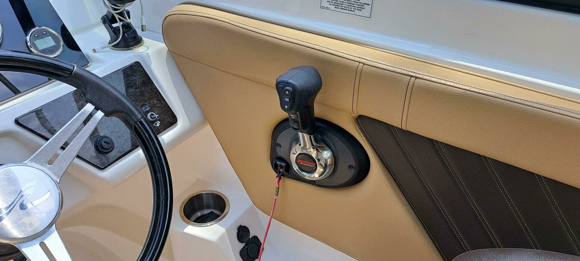 2019 Sea Ray SPX 230 OB - Image 19