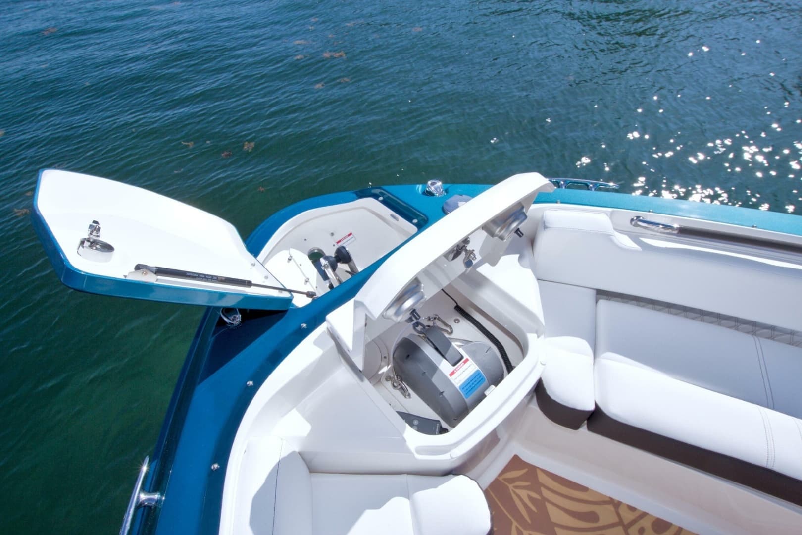 2021 Sea Ray SLX 400 Outboard - Image 36