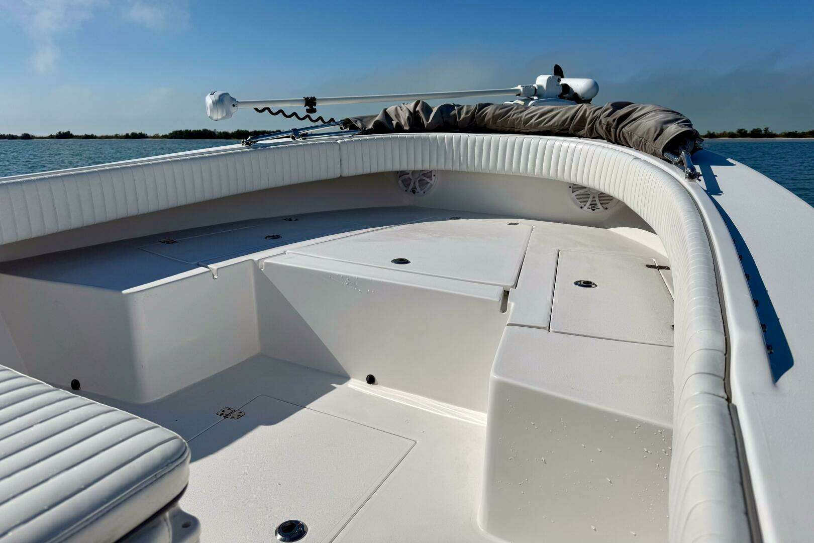 2019 Aquasport 243 Tower - Image 7