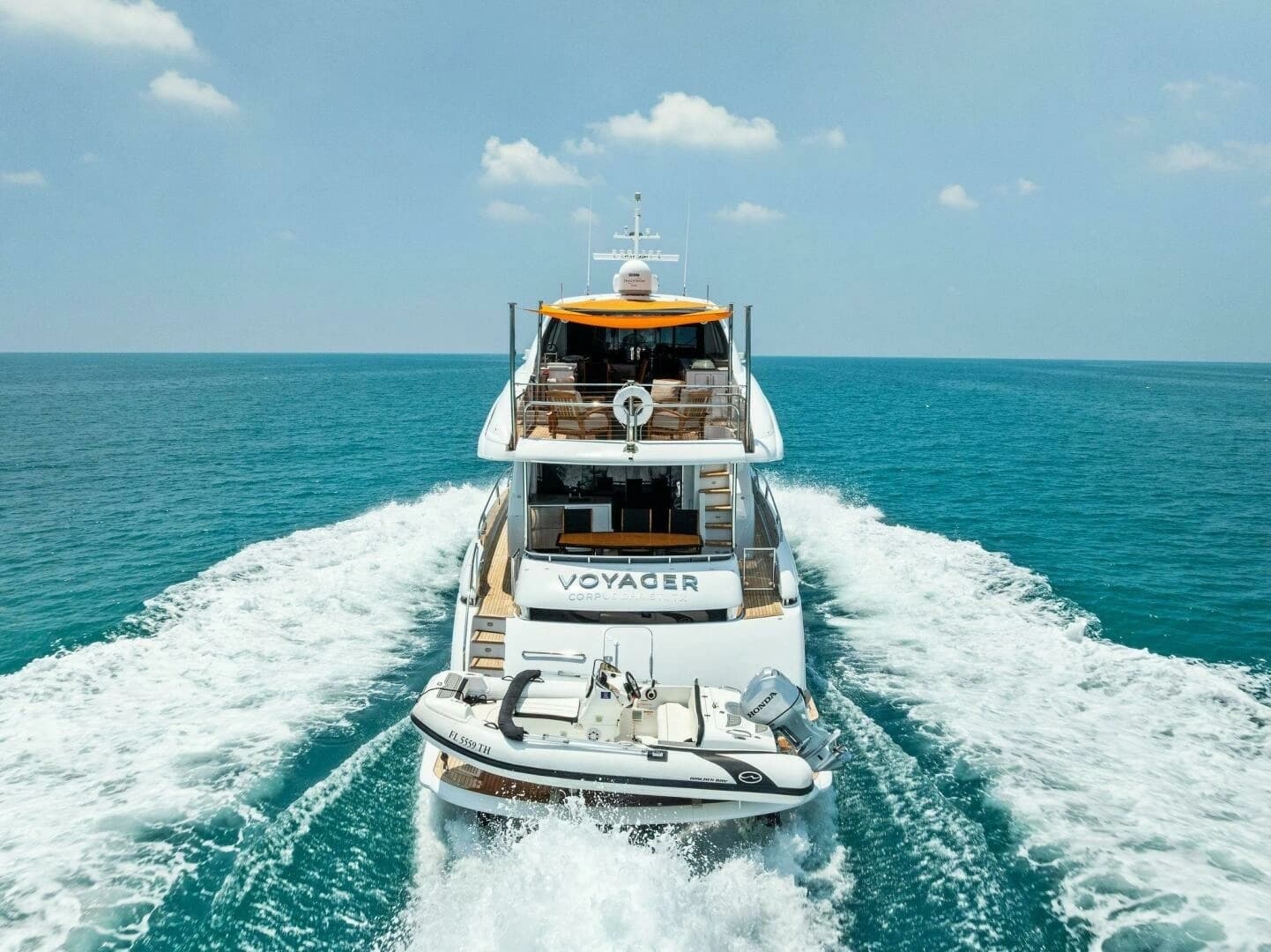 2006 Lazzara Yachts 84 Skylounge - Image 96