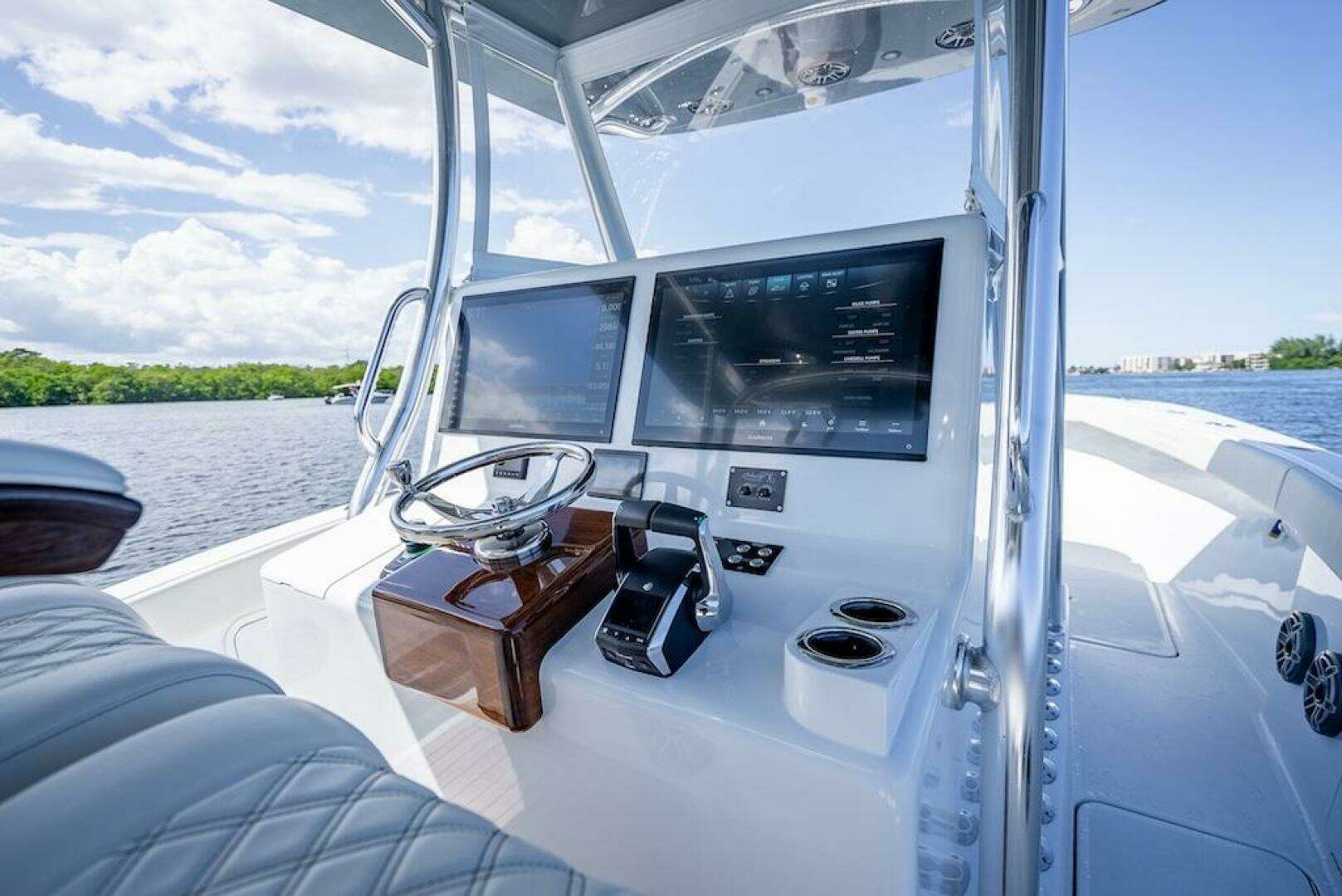 2025 Billfish 39 Center Console w/Tower - Image 92