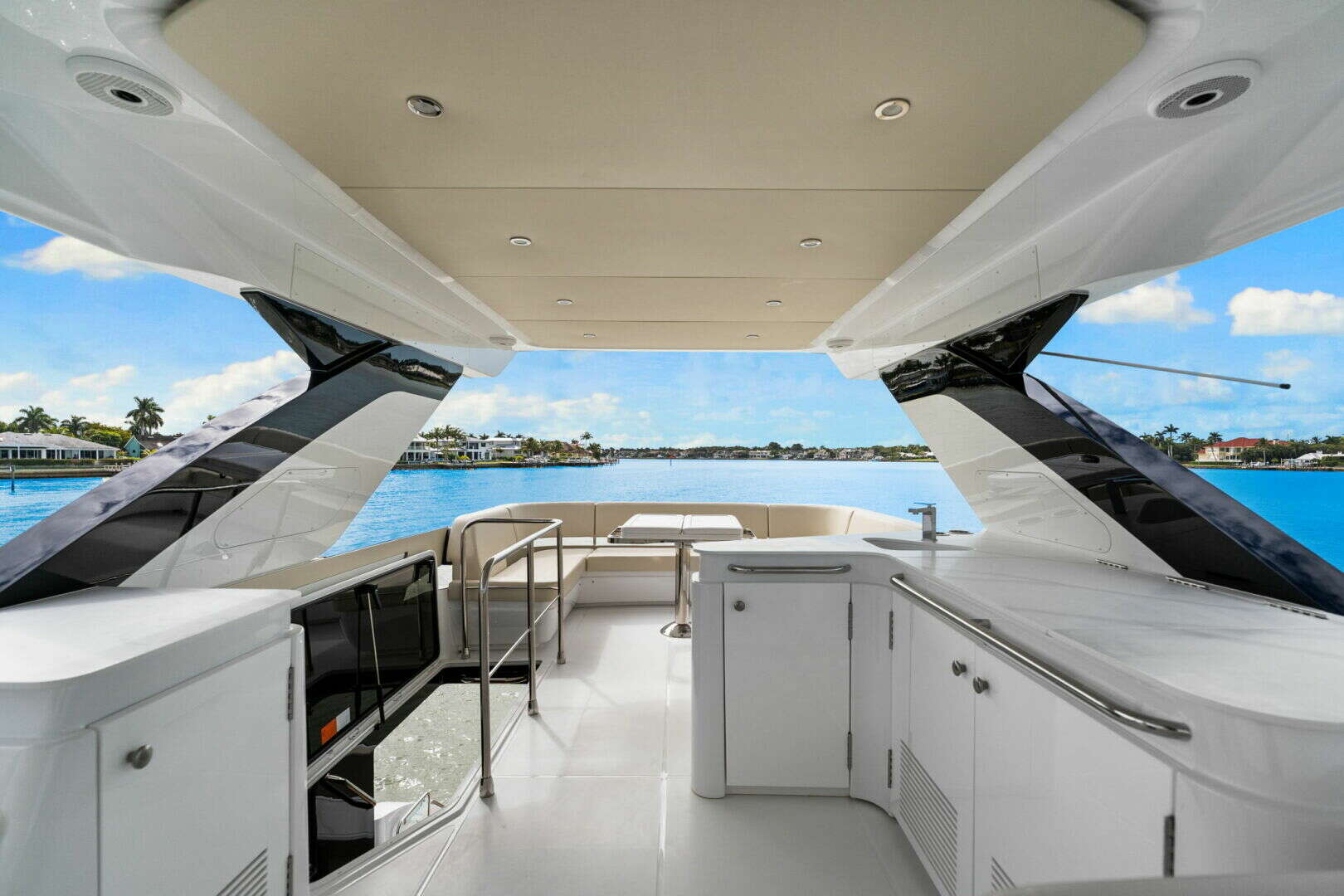 2026 Cruisers Yachts 57 FLY - Image 62
