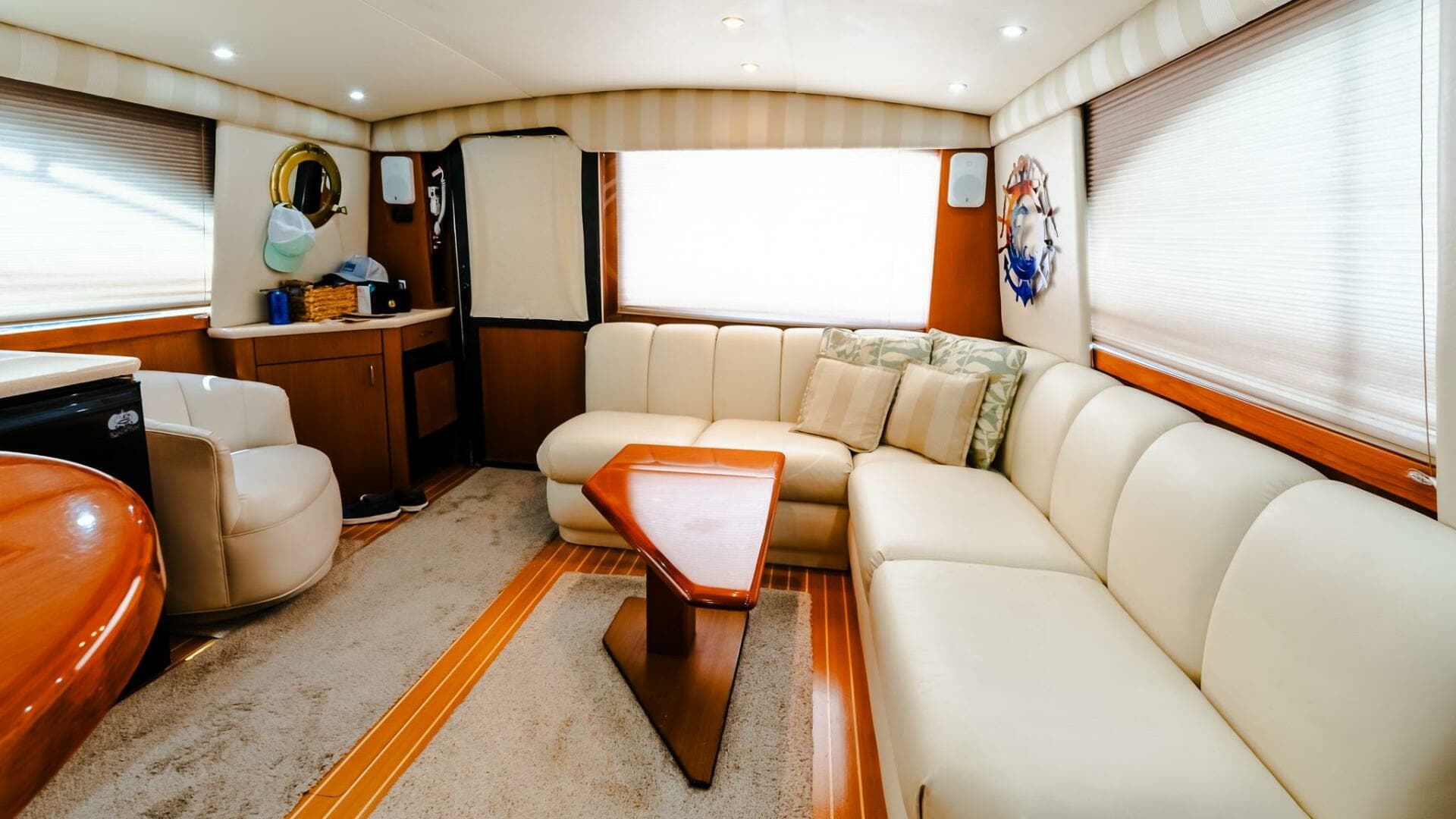 1998 Ocean Yachts 40 Convertible - Image 12