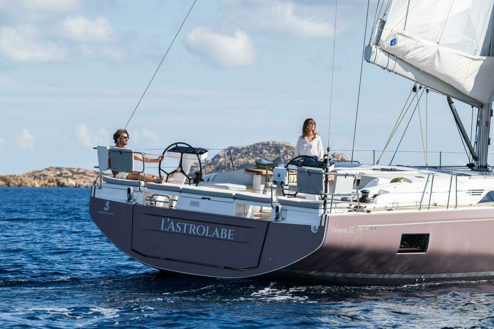 2026 Beneteau Oceanis 52 FIRST LINE - Image 3