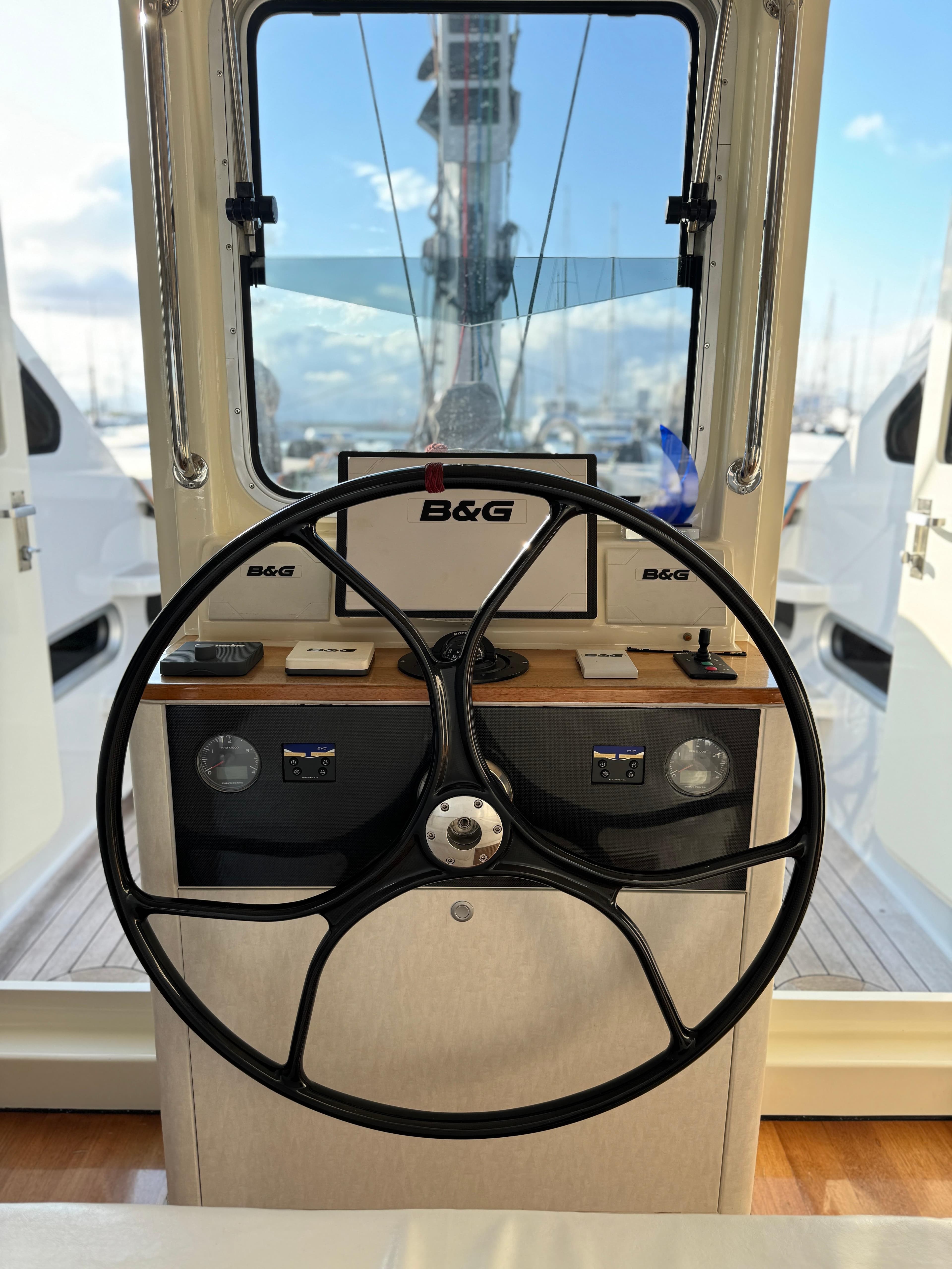 Helm of 2008 Gunboat 66 yacht with B&G navigation system.