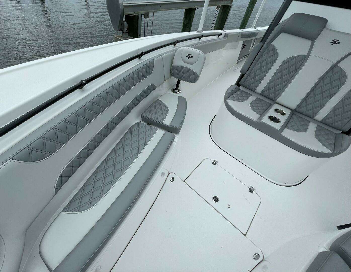 2023 Sea Pro 320 DLX - Image 9