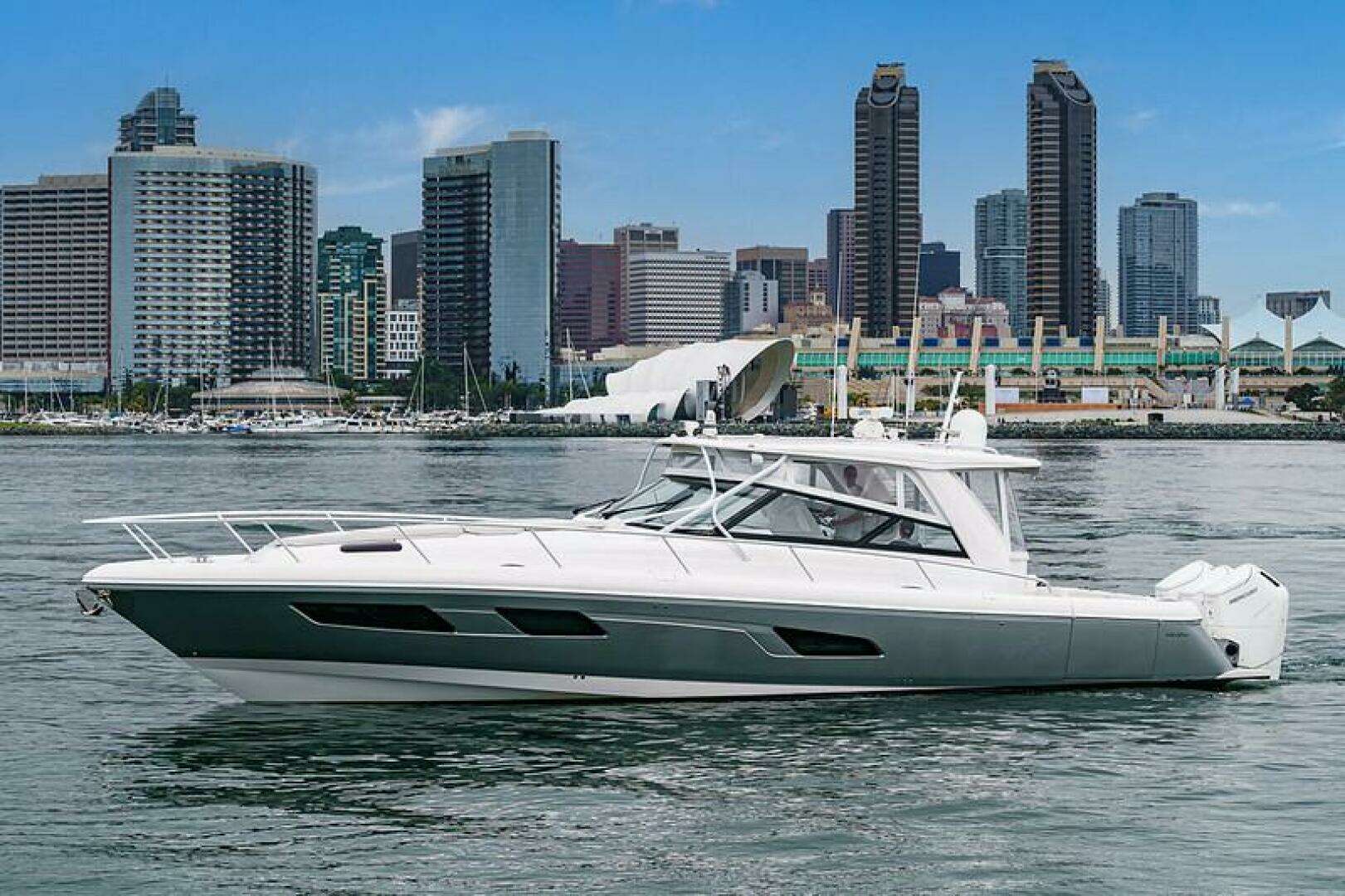 2022 Intrepid 477 Evolution - Image 11