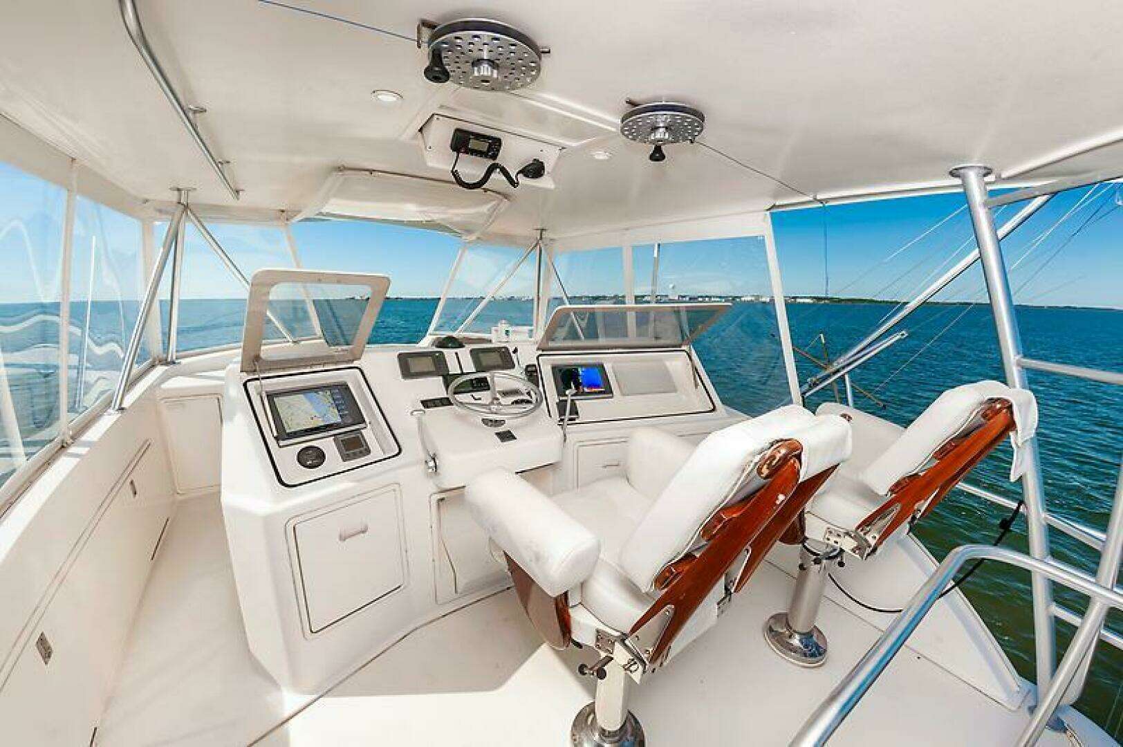 2003 Ocean 57 Convertible - Image 18
