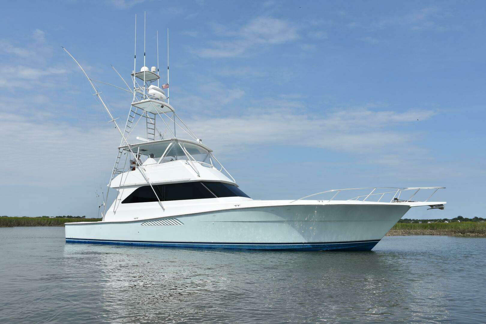 1999 Viking 58 Convertible - Image 4