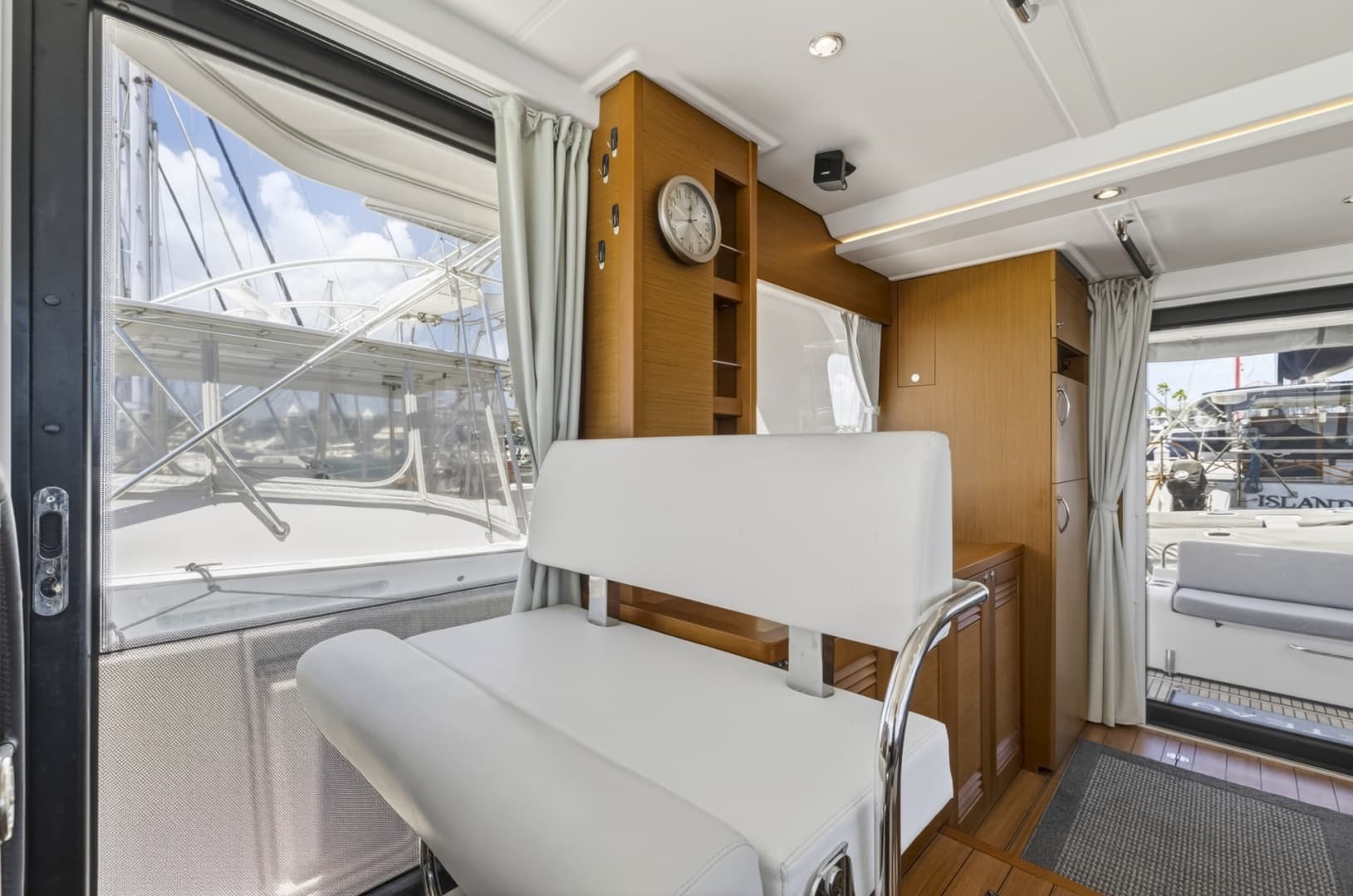 2022 Beneteau Swift Trawler 41 Fly - Image 71