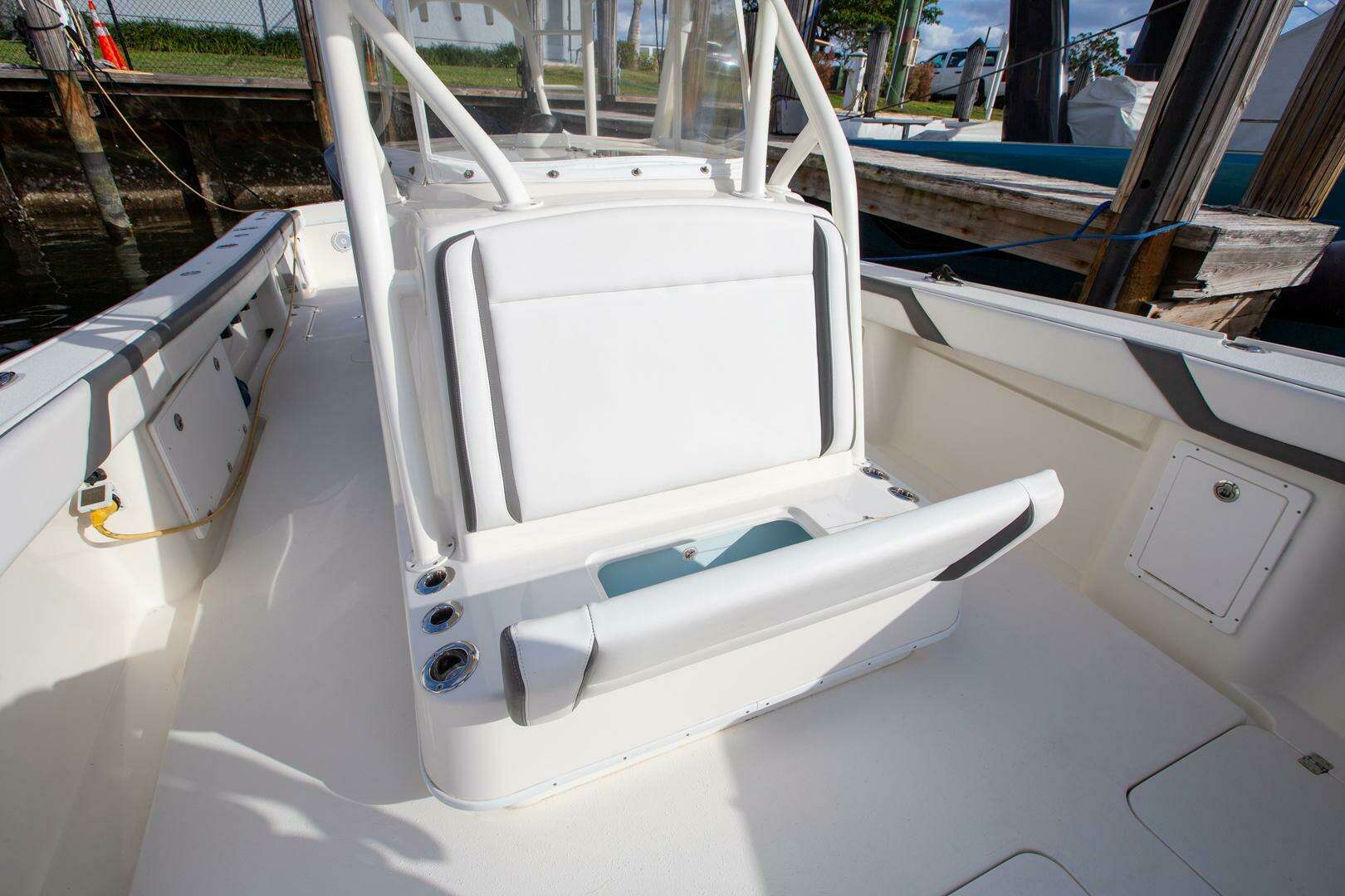 2015 Yellowfin 39 Offshore - Image 20