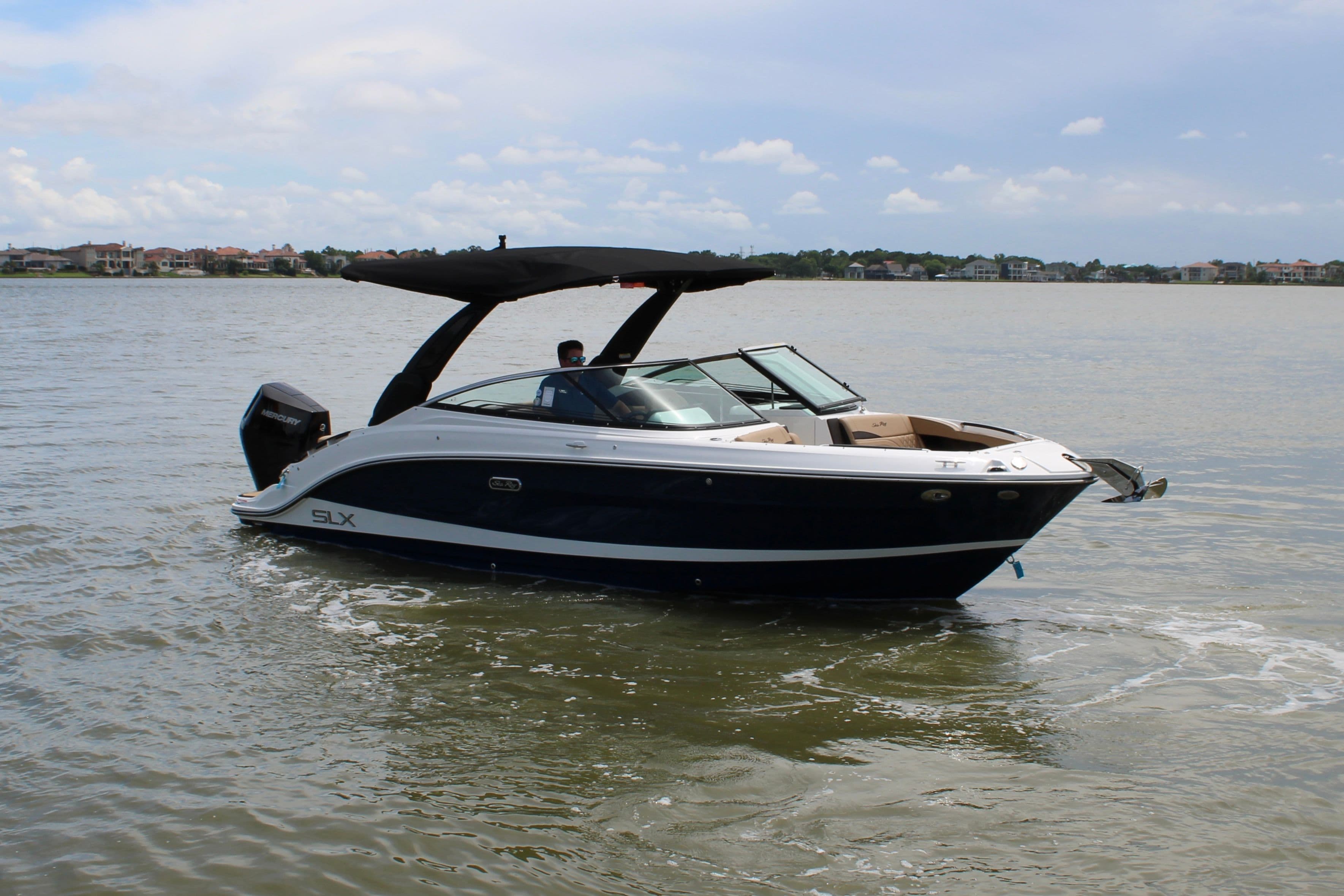 2026 Sea Ray SLX 260 Outboard - 10