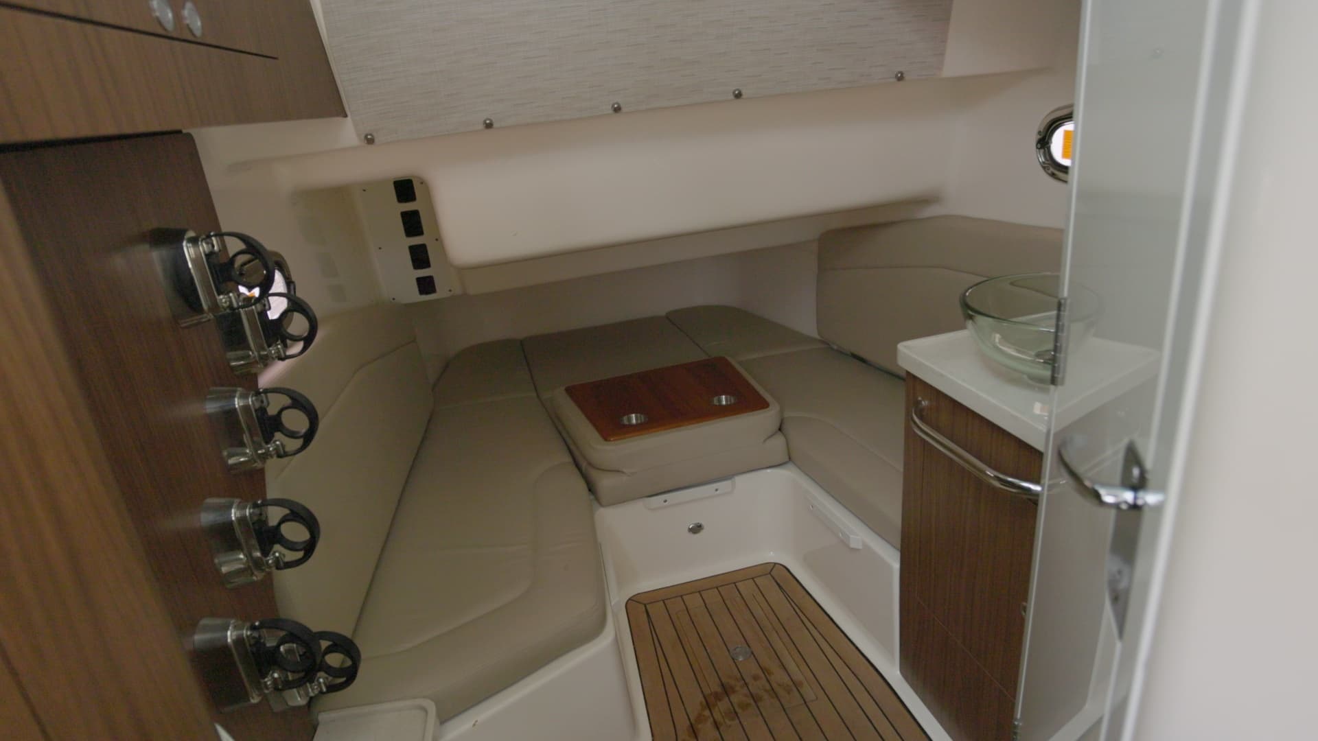 2018 Boston Whaler Outrage - Image 13