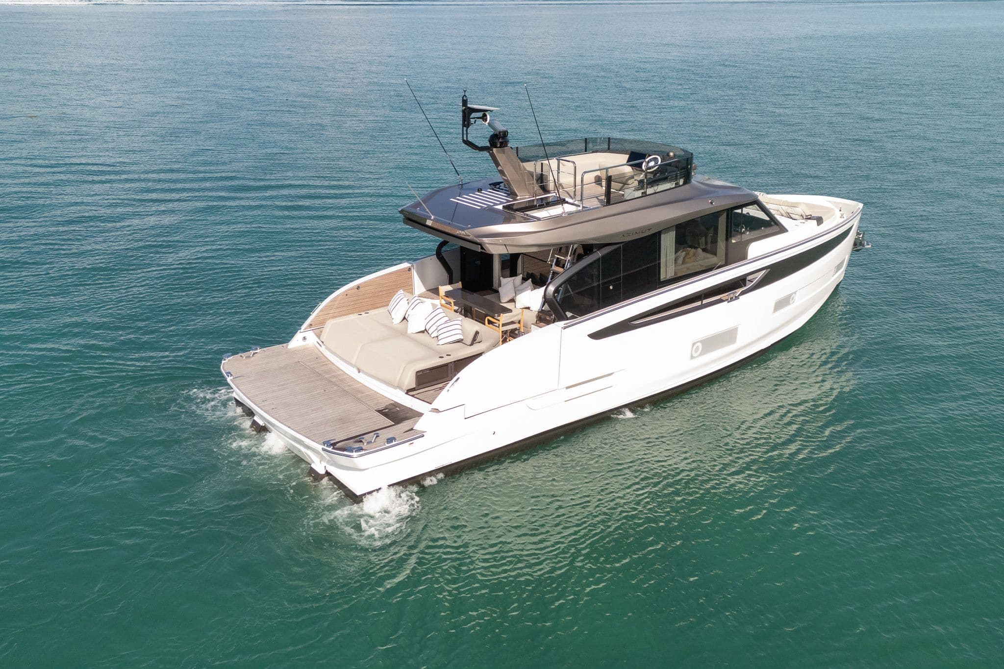 2026 Azimut Seadeck 6 - 3