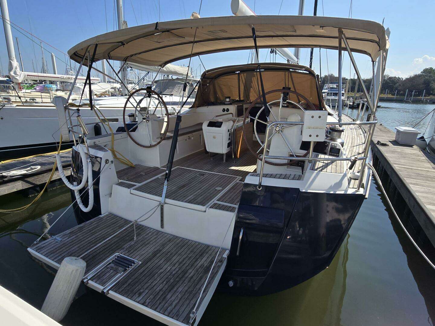 2012 Jeanneau 509 - Image 17