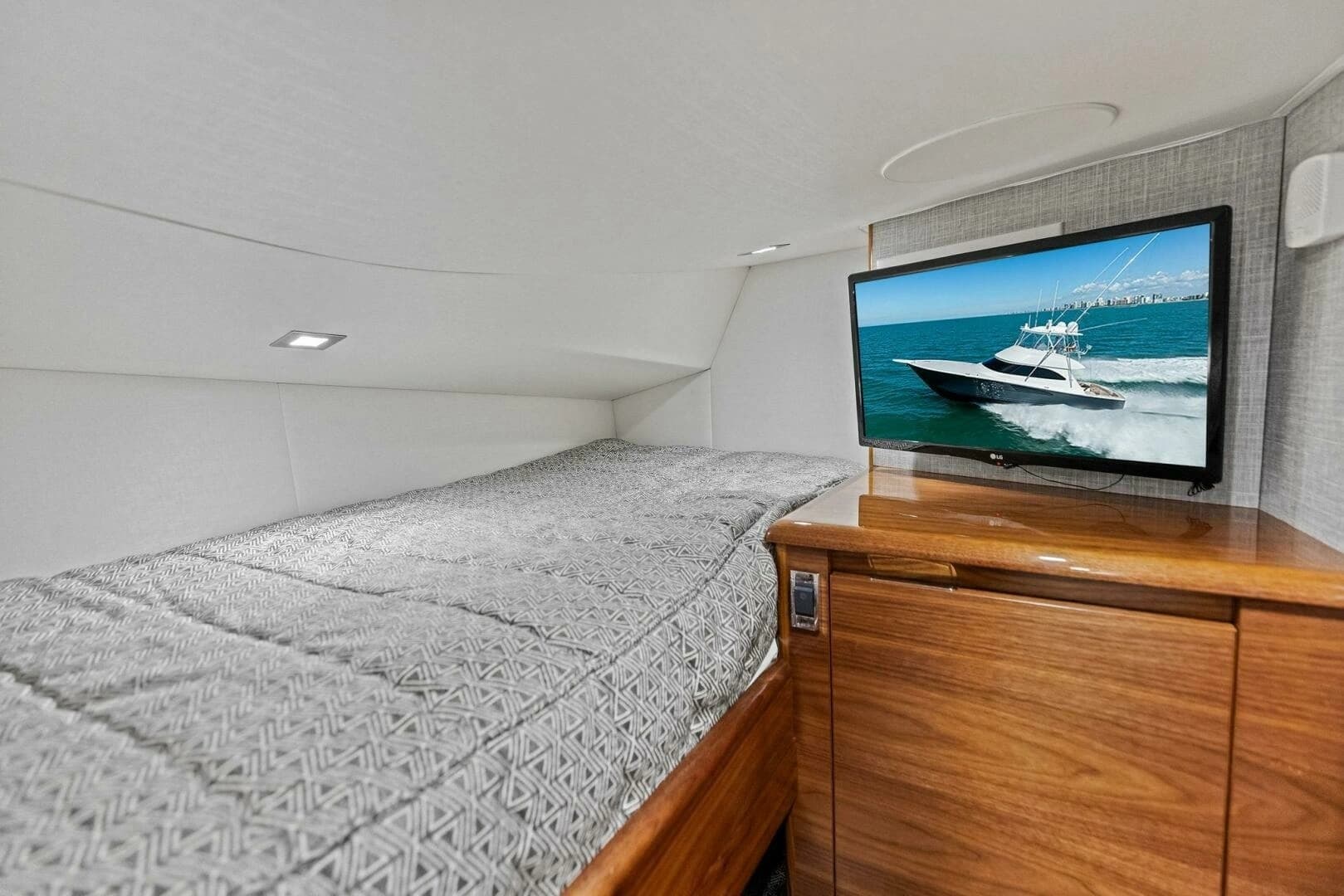 2023 Viking 54 Convertible - Image 24