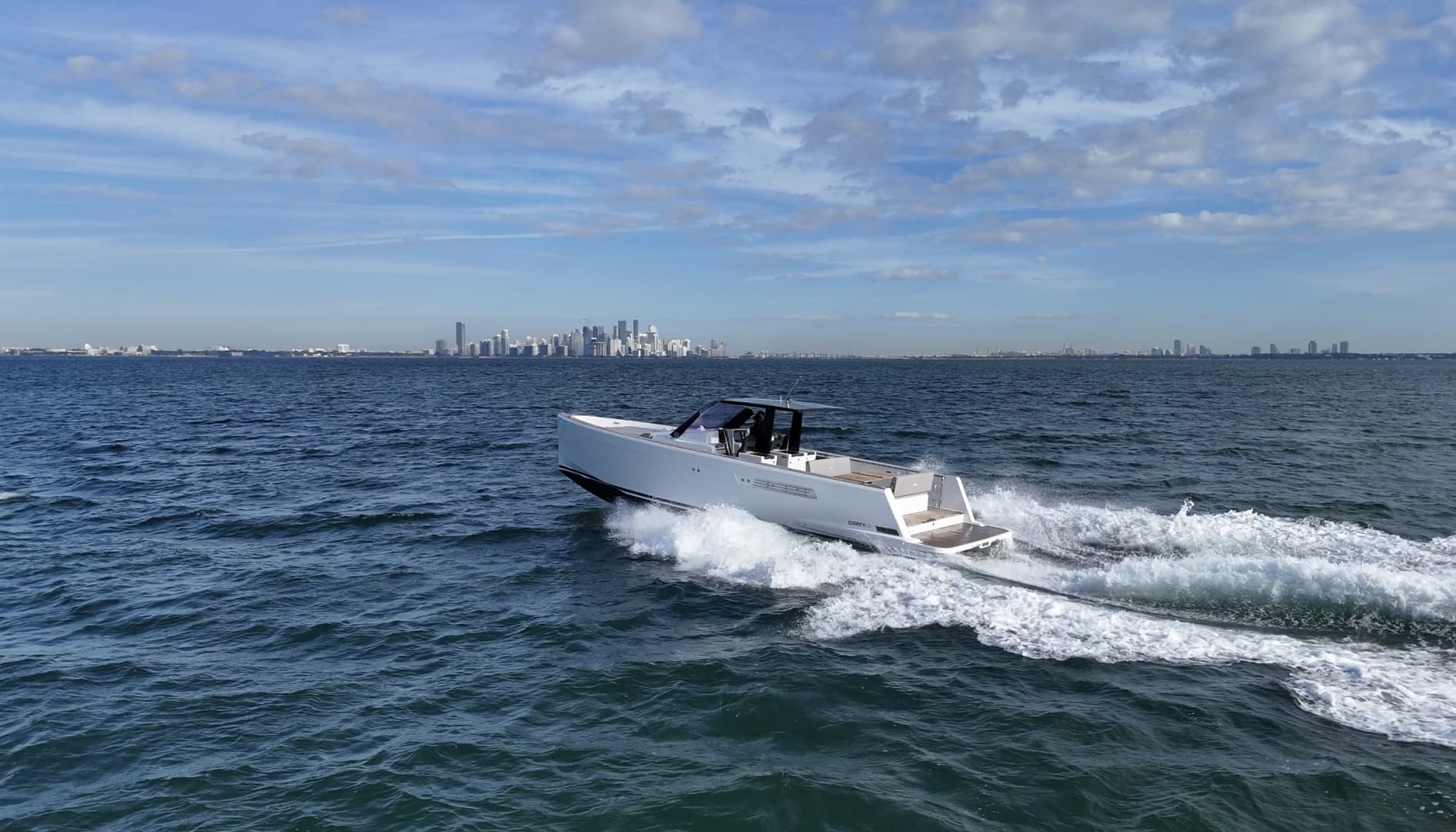 2019 Fjord 40 Open - Image 9
