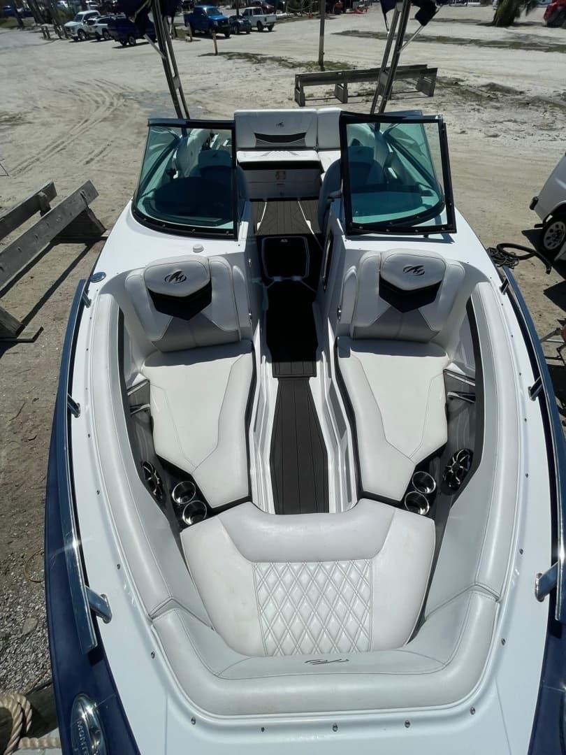 2015 Monterey 268SS - Image 5