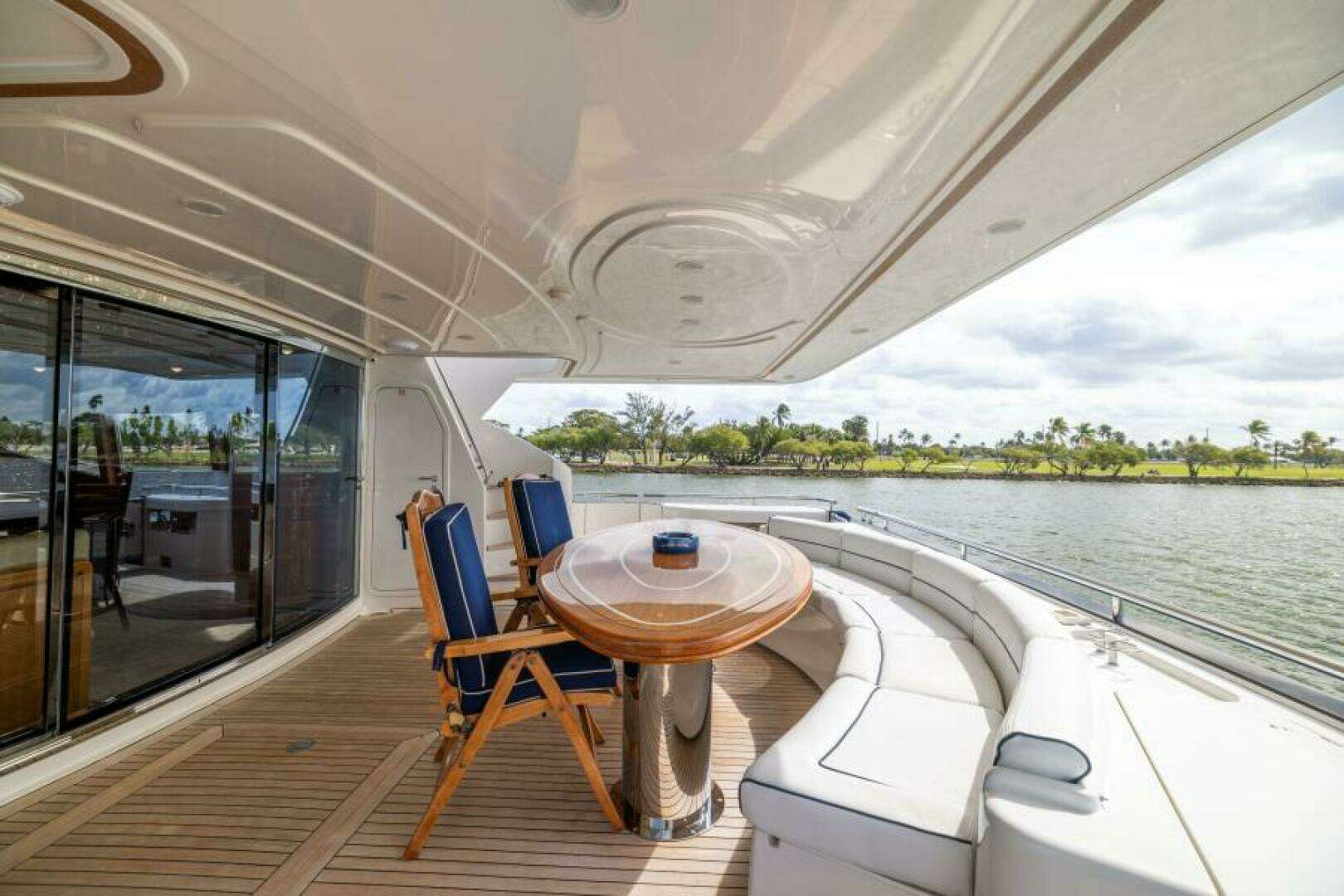 2001 Ferretti Yachts 94 Raised Pilothouse - Image 44
