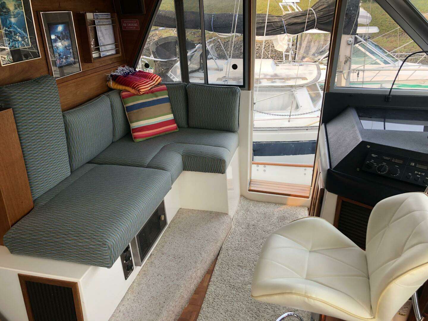 1985 Bayliner 4550 Motoryacht - Image 55
