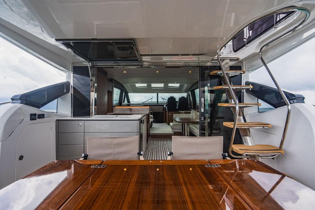 2022 Princess S66 - 78