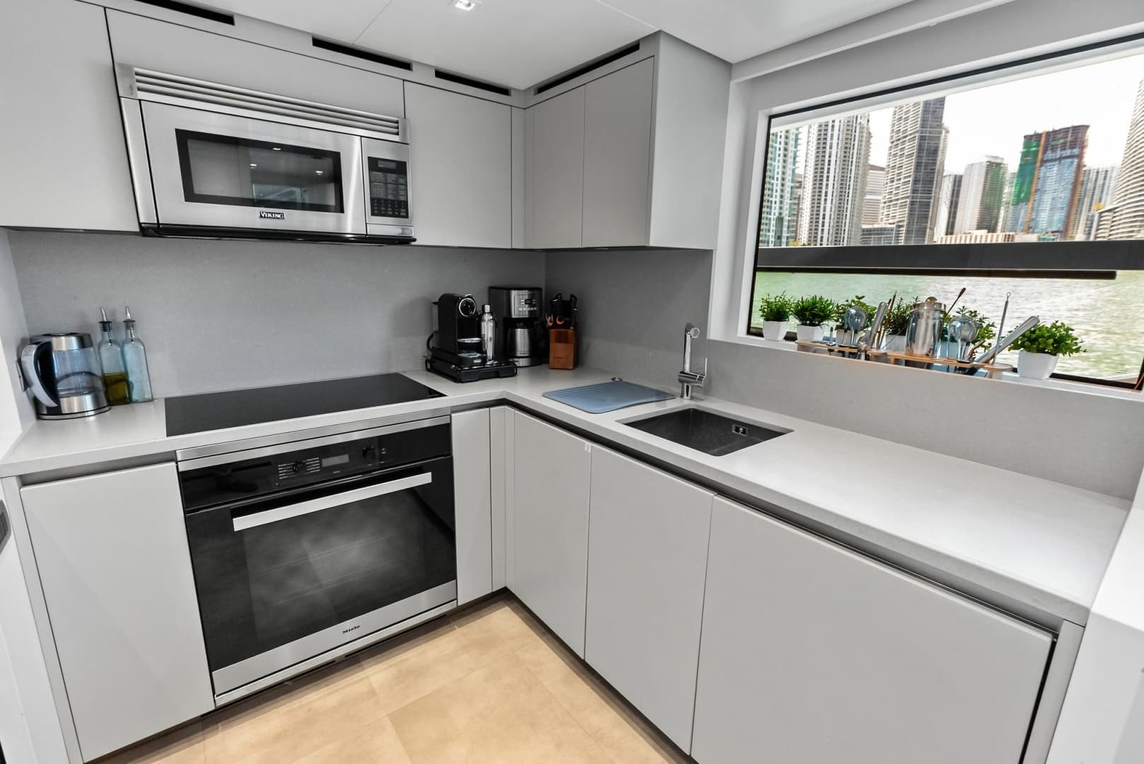 2021 Sanlorenzo — - Image 30