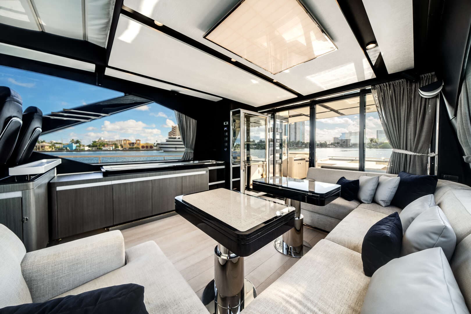 2022 Azimut S7 - Image 42