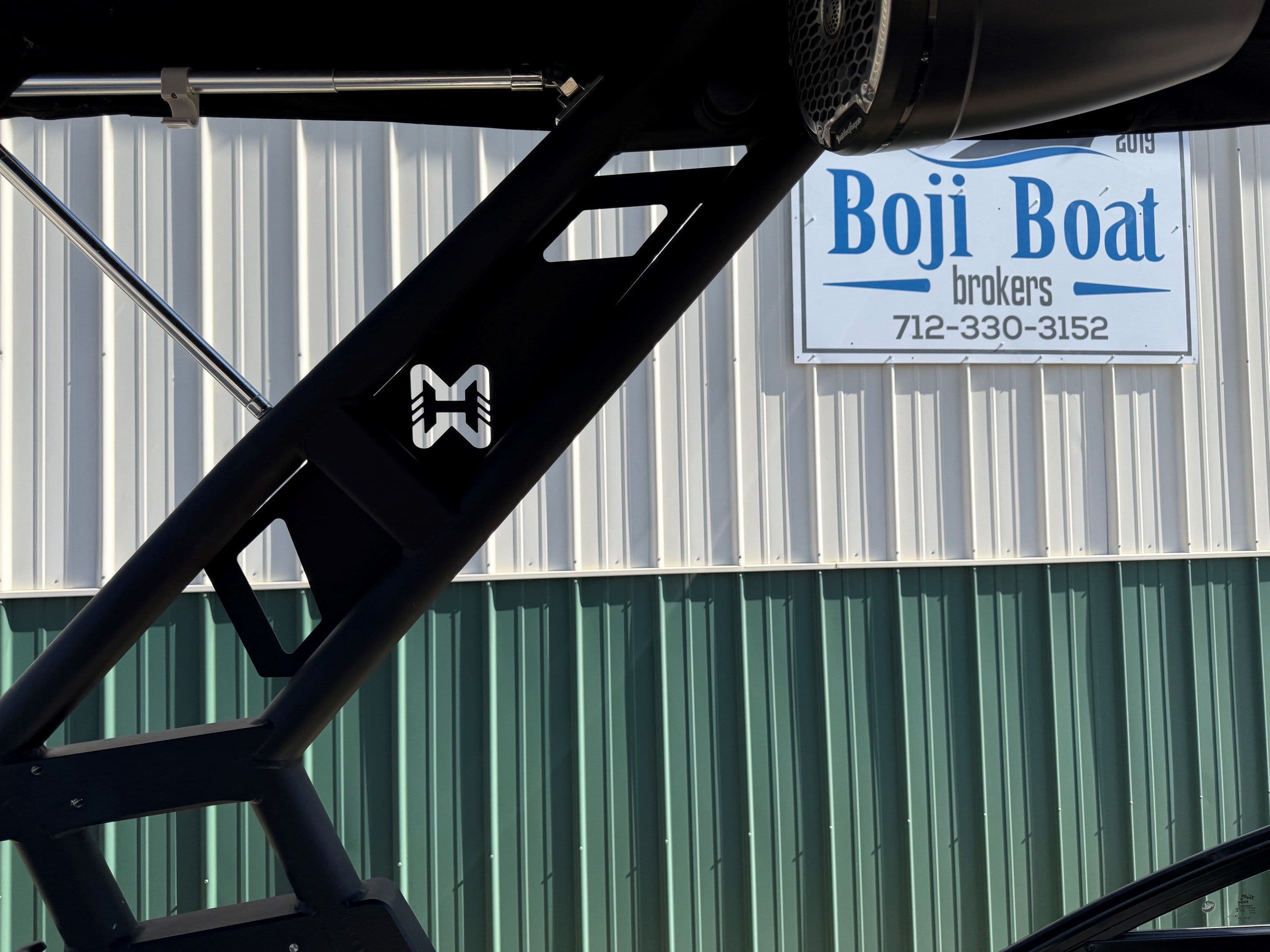 Heyday WTSurf 2023 boat at Boji Boat Brokers.