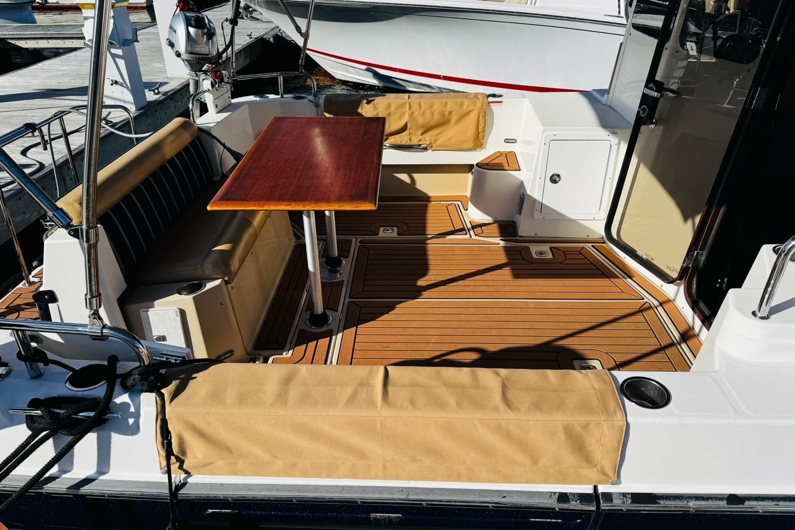 2013 Ranger Tugs R-31 - Image 29